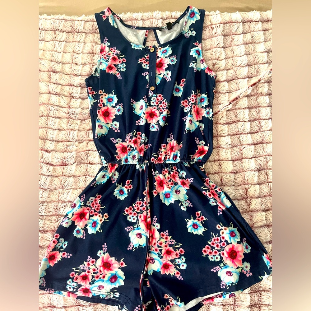 Flowered Sleeveless Romper